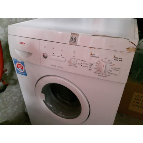 Bosch Waschmachine, werkend, beschadiging rechtsboven