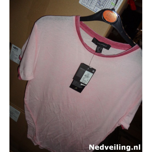 30x t-shirts roze maat 34 t/m 46 