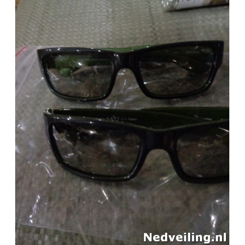 90x zonnebril / 3D bril 