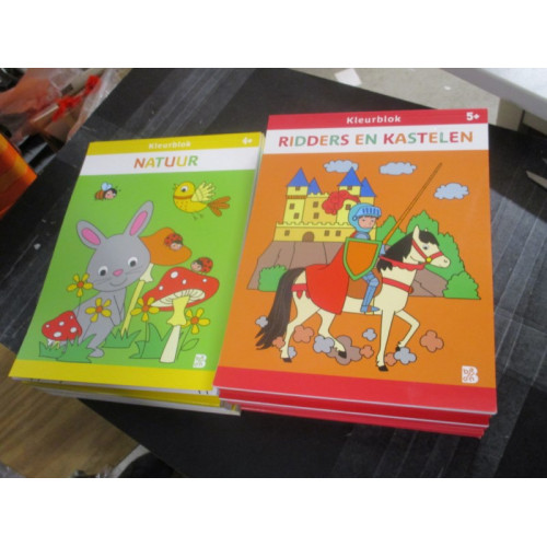 Kinderboeken   5  sets a 2 stuks       H41