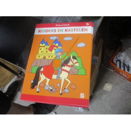 Ridders en kastelen kleur doe boek 5 stuks      H41