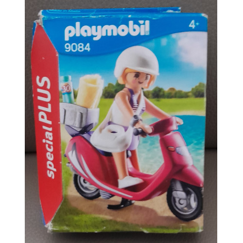 PLAYMOBIL Special Plus: Zomers Meisje Met Scooter