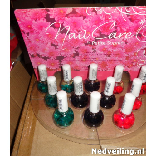 12x Nail care by petite Sophie in display